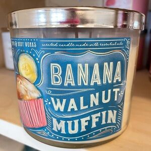 Bath & Body Works Banana Walnut Muffin Candle with Blue Label
